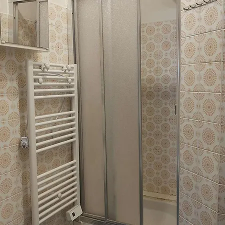 アパート T2 Avec Piscine Et Parking Au Barcares - Fr-1-195-84 *